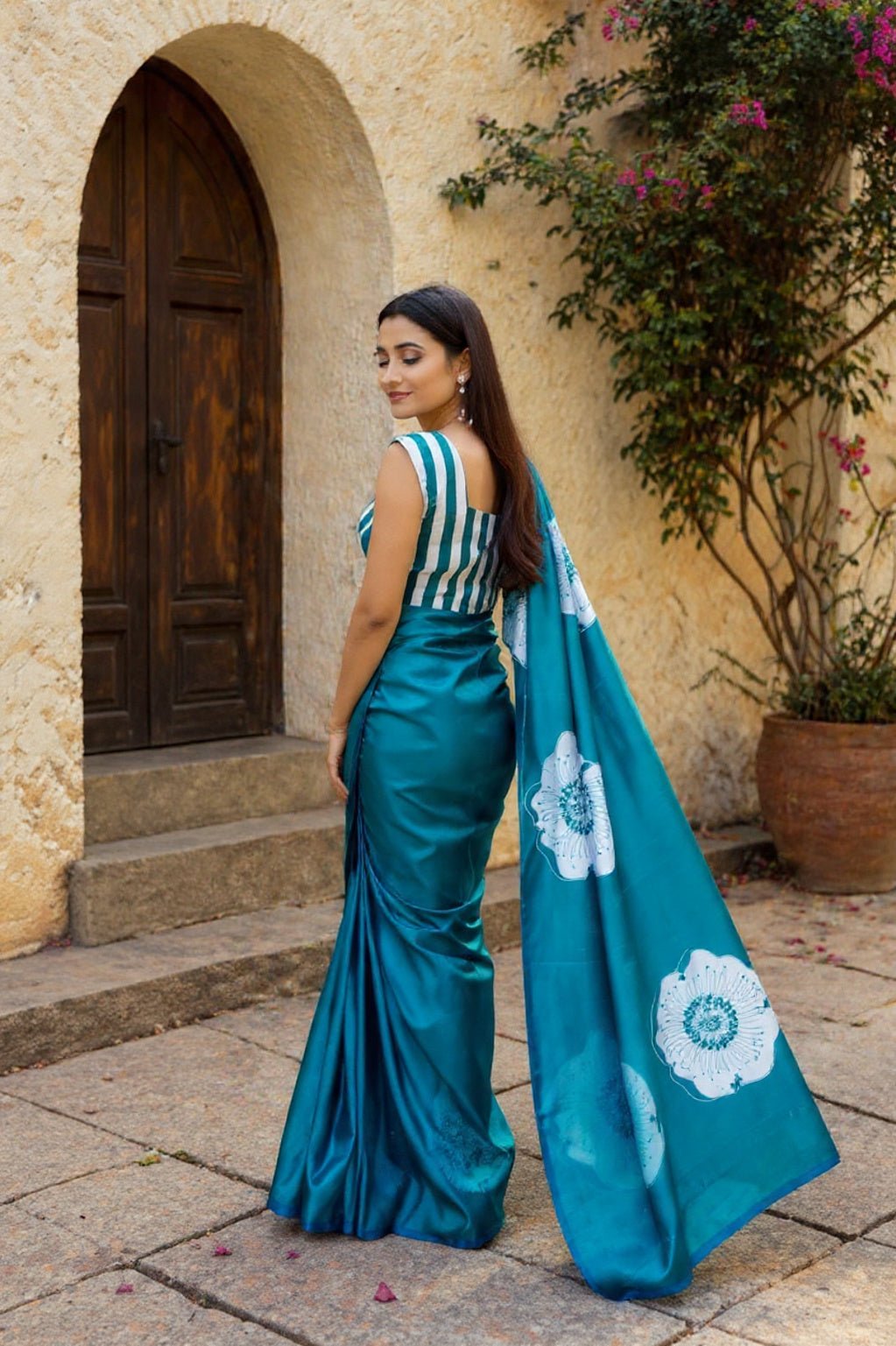 Ocean Blue Bloom Printed Satin Saree - Mayantiie