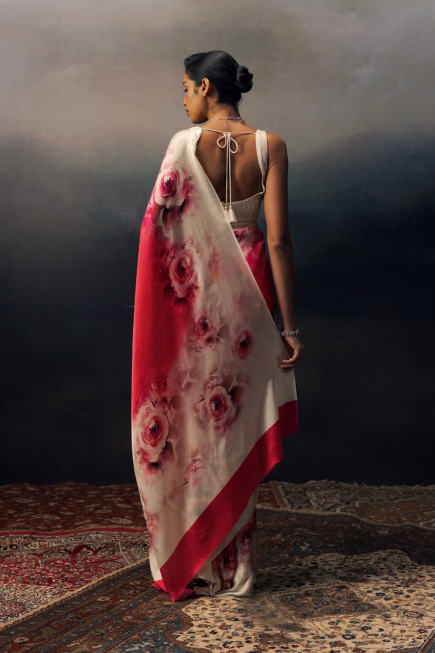 Scarlet Red Rose Ombre Printed Satin Saree - Mayantiie